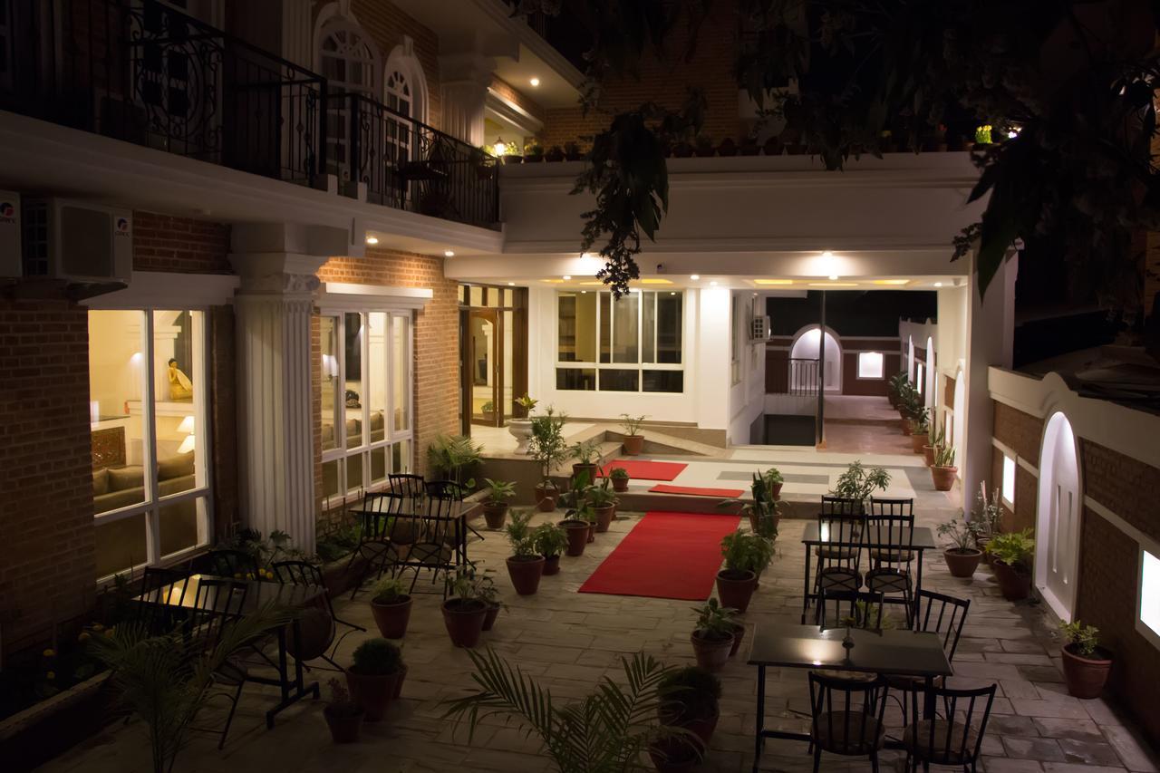 Dom Himalaya Hotel Катманду Екстер'єр фото