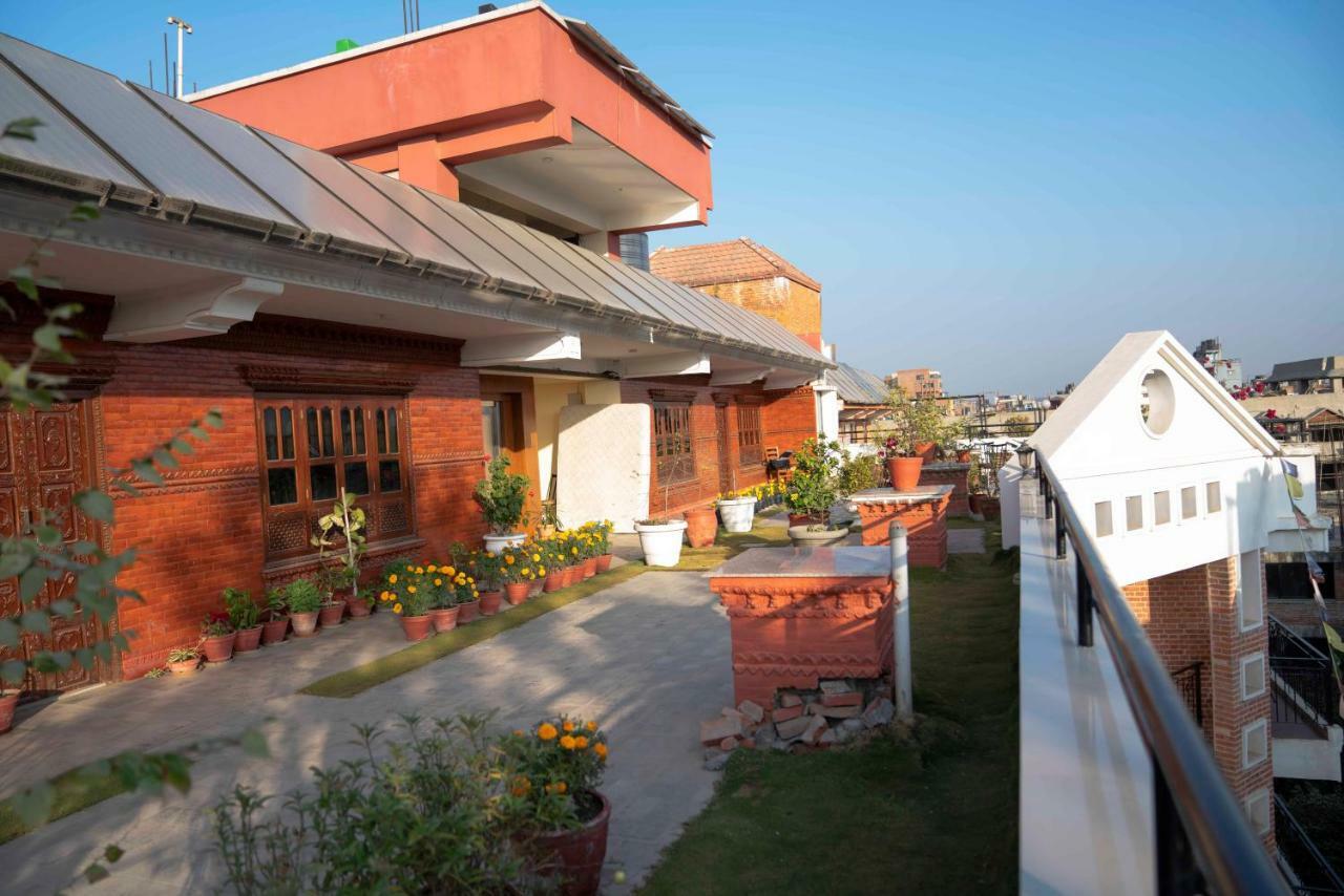Dom Himalaya Hotel Катманду Екстер'єр фото