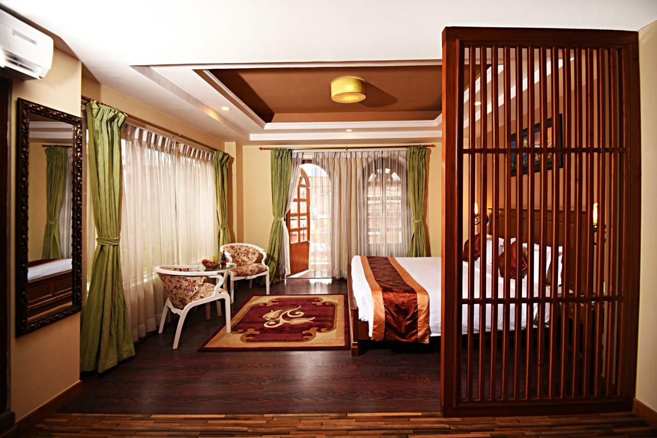 Dom Himalaya Hotel Катманду Екстер'єр фото