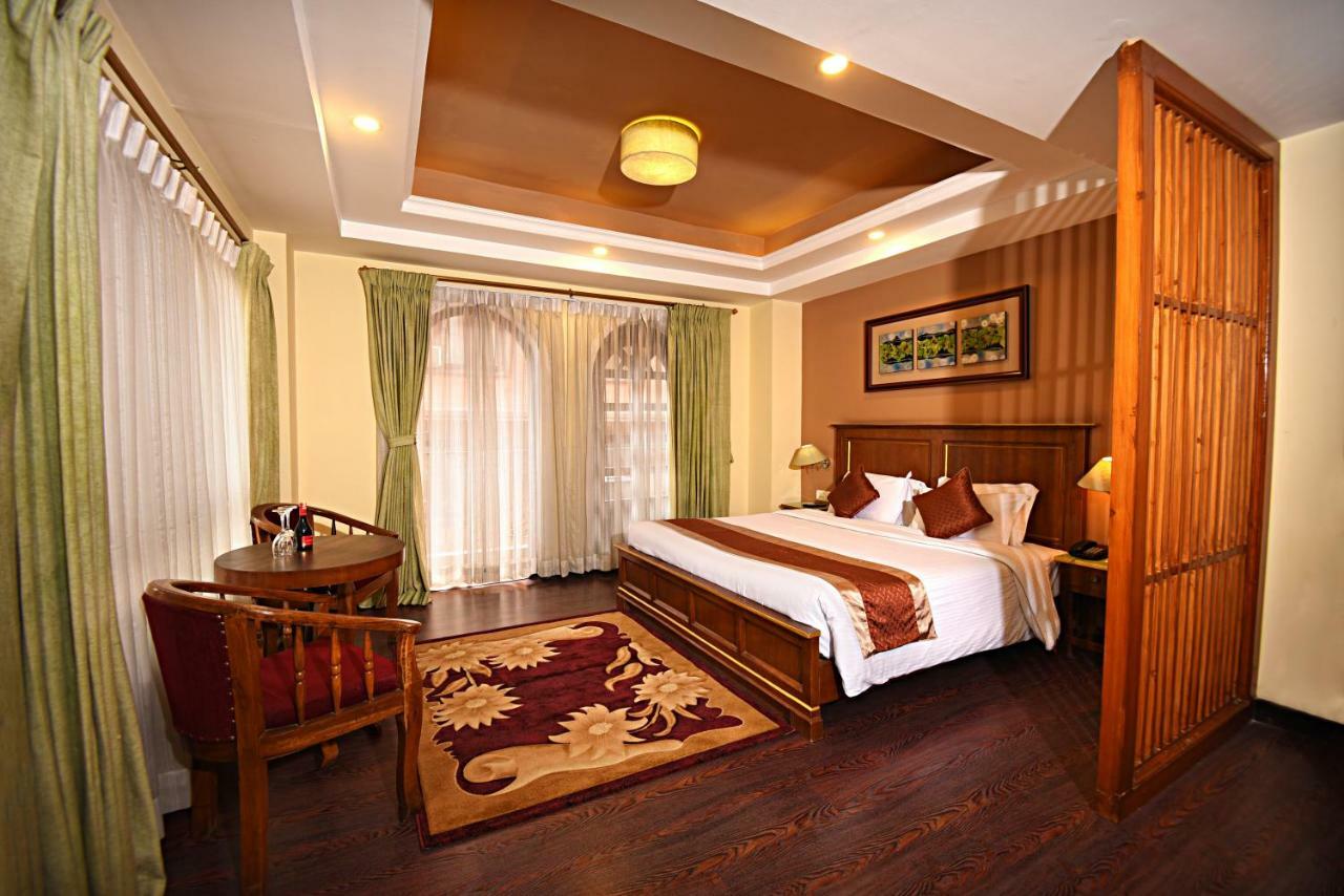 Dom Himalaya Hotel Катманду Екстер'єр фото
