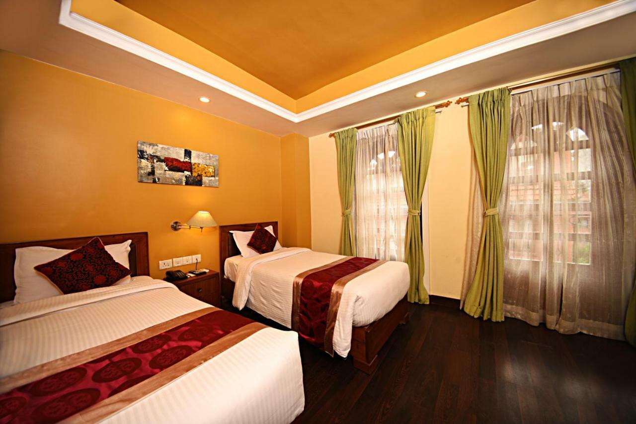 Dom Himalaya Hotel Катманду Екстер'єр фото