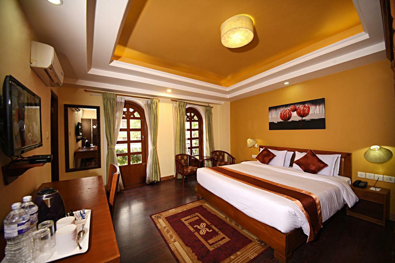 Dom Himalaya Hotel Катманду Екстер'єр фото