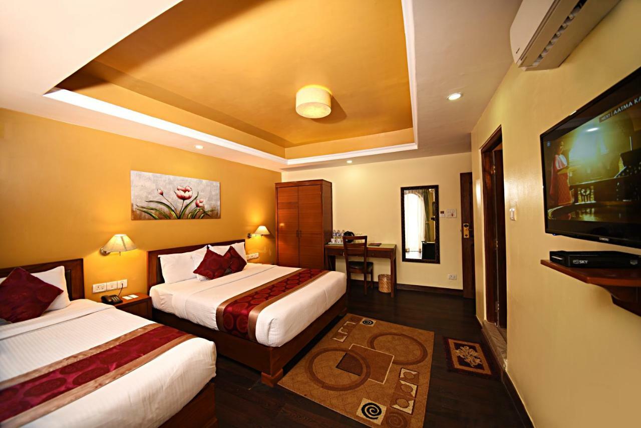 Dom Himalaya Hotel Катманду Екстер'єр фото