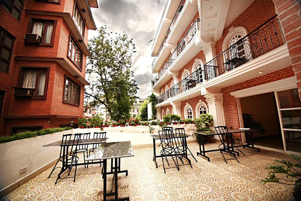 Dom Himalaya Hotel Катманду Екстер'єр фото