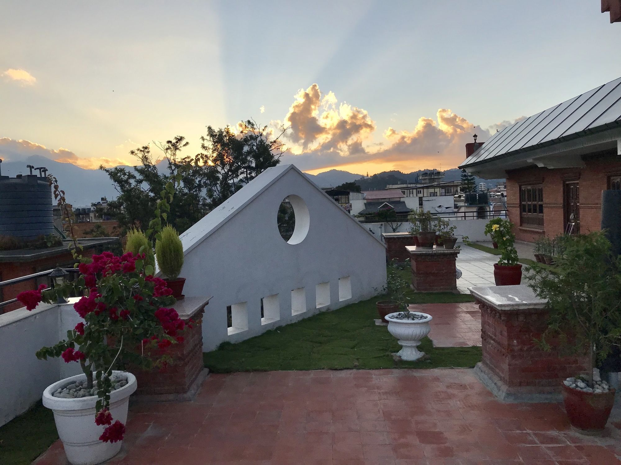Dom Himalaya Hotel Катманду Екстер'єр фото